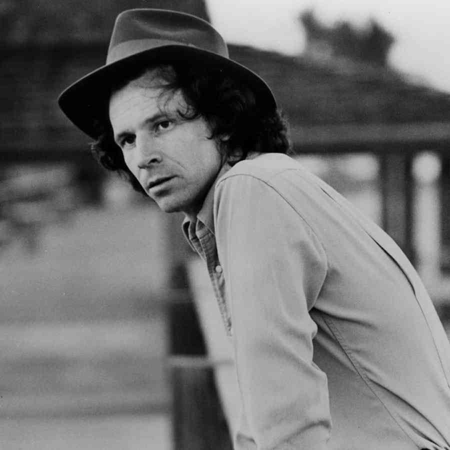 The Unbroken Circle: Gary Stewart – “She’s Actin’ Single (I’m Drinkin’ Doubles) (1975)