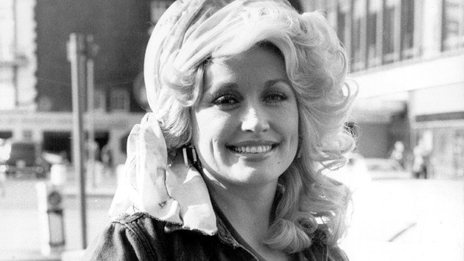 Favorite Hit Country Songs Of 1977