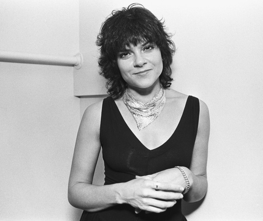 The Unbroken Circle: Rosanne Cash – “Seven Year Ache” (1981)
